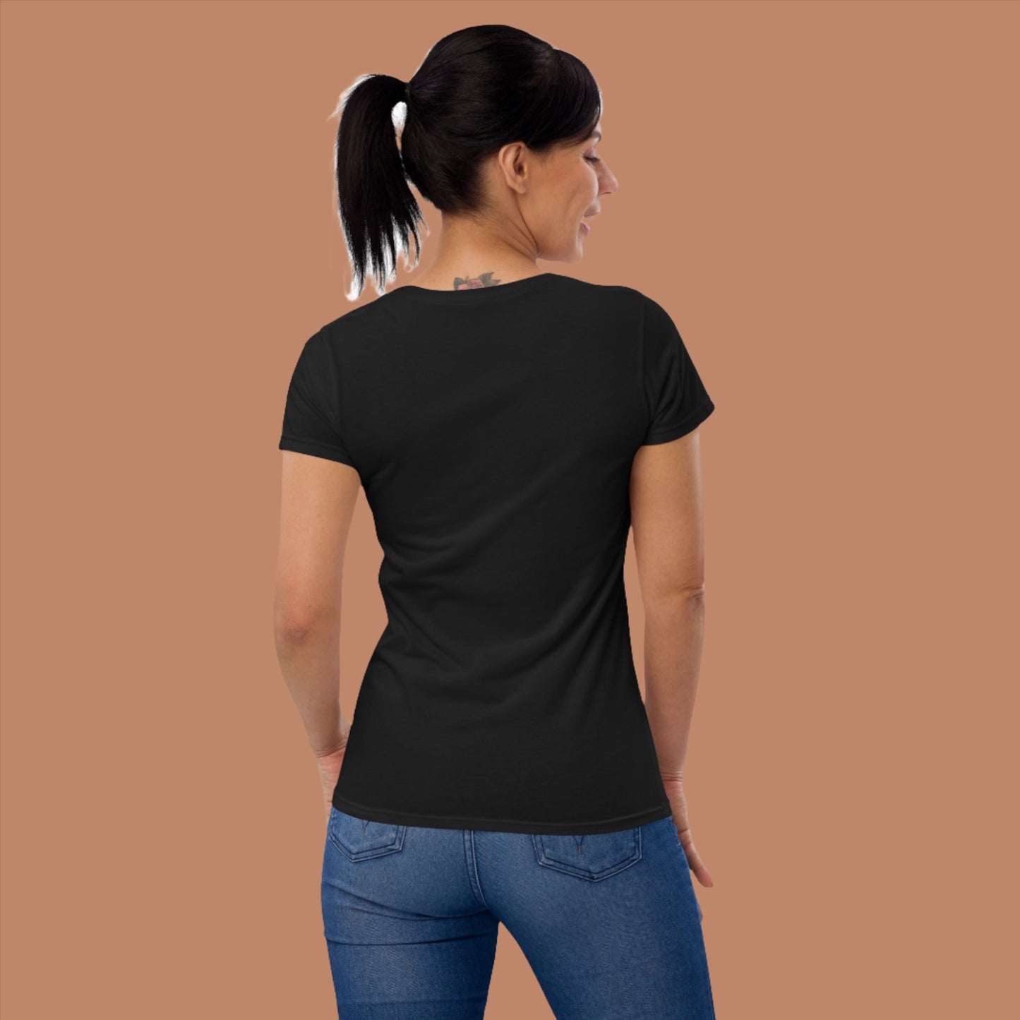 Women's short sleeve t-shirt